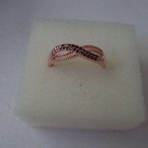 New garnet SS ring size 9 DAD758